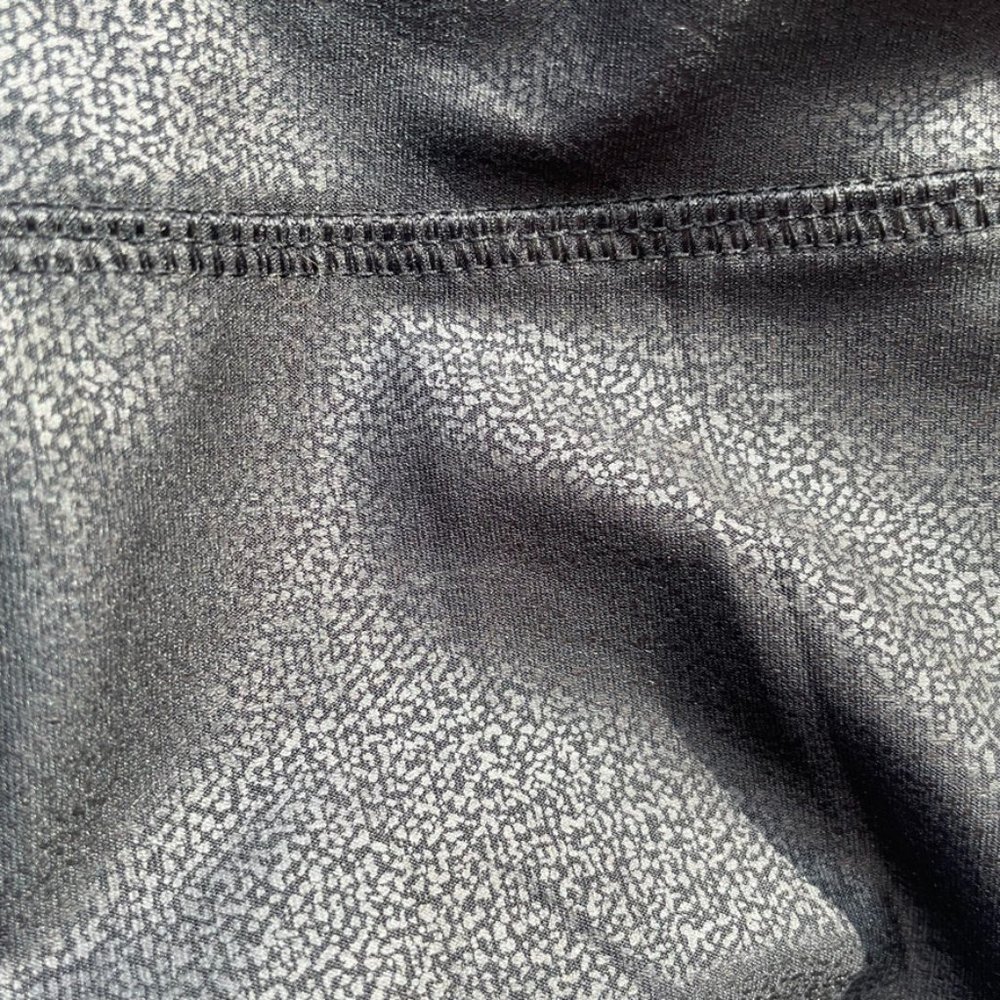 Assets By Spanx Leggings. Medium. - image 2